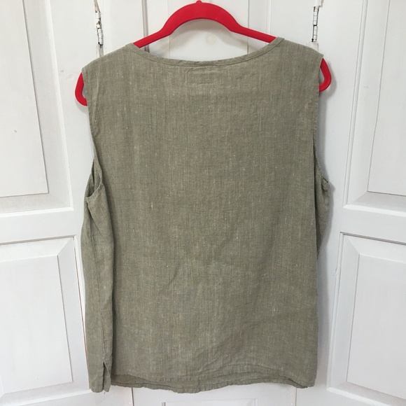 Flax Green Sleeveless Top - Picture 6 of 7